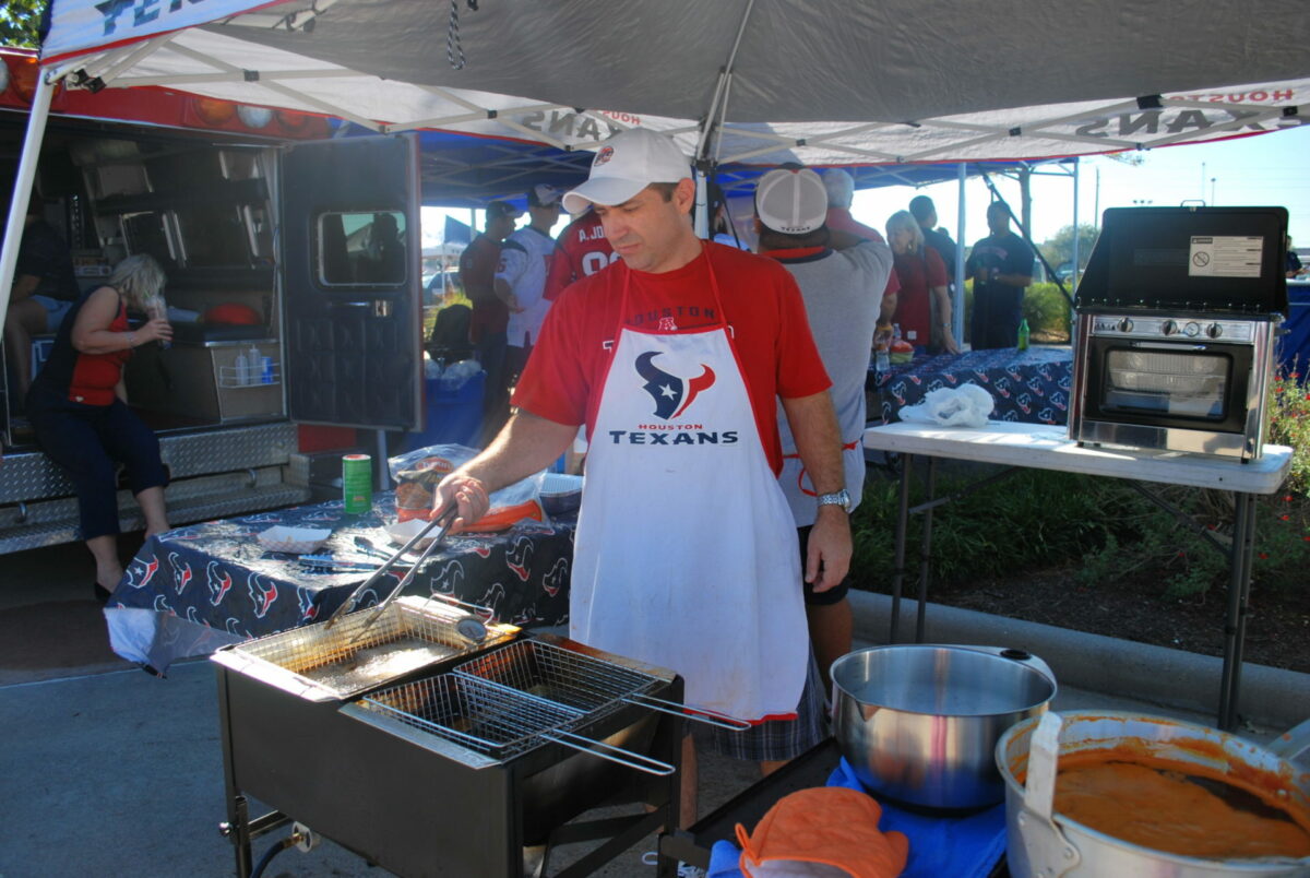 Texans Bullhorn Grill at Firetruck Bullhorn Tailgaters 1