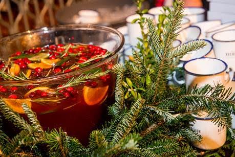 PEPPERDIER CHRISTMAS PUNCH