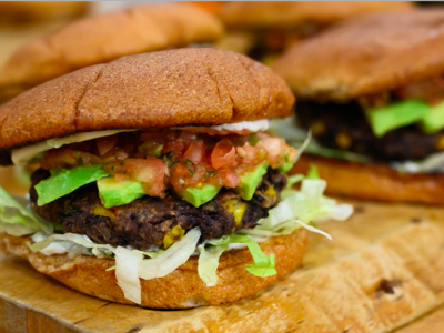4 Ways to up Your Veggie Burger Game 1