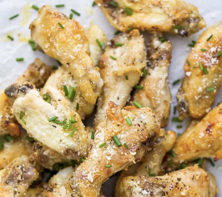 garlic parmesan baked chicken wings