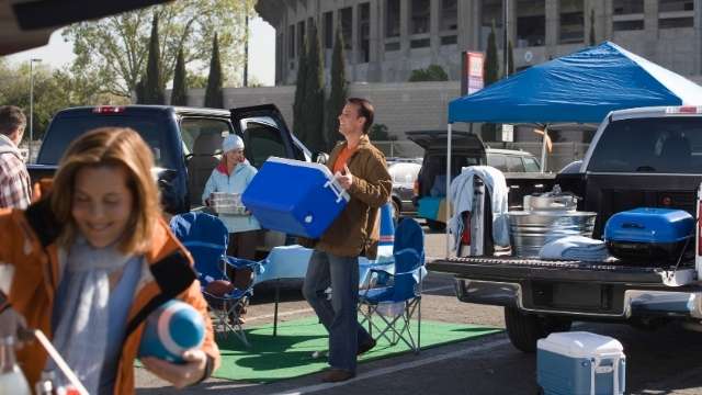 Ultimate Fan Tailgate