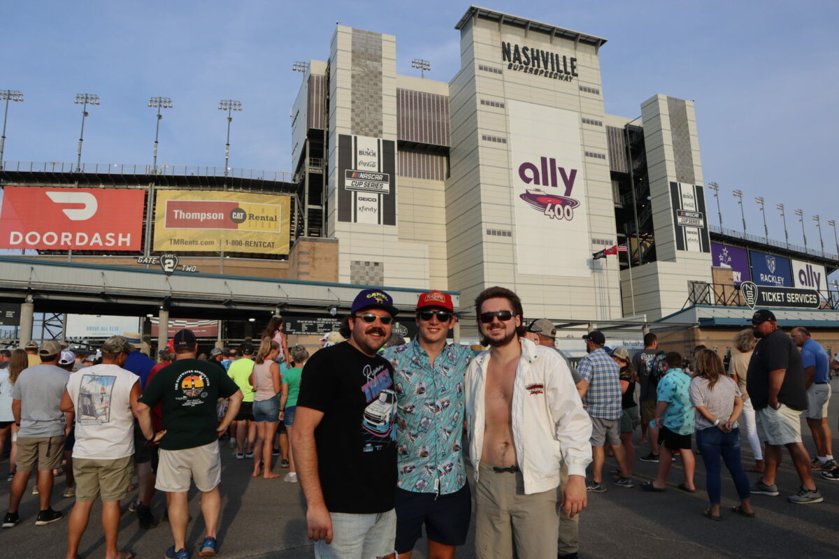 6 Nashville SuperSpeedway Tailgating Tips: Insider Guide and Highlights of the Ally 400 9 GG outside NSS