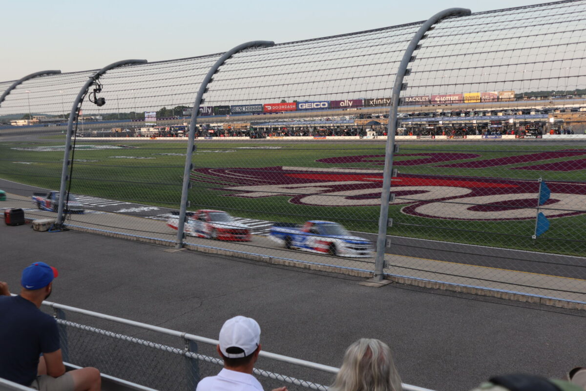 6 Nashville SuperSpeedway Tailgating Tips: Insider Guide and Highlights of the Ally 400 5 NSS Ally 400 action