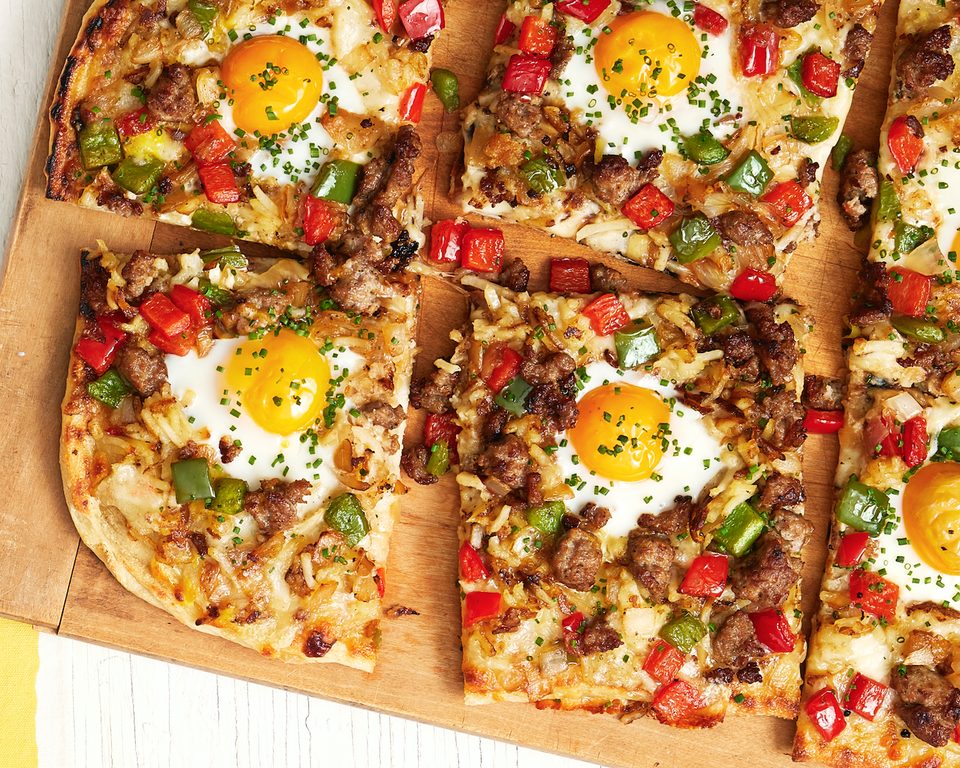 Grilled Breakfast Pizza