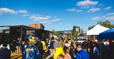 12 Genius Tailgating Tips From The Pros