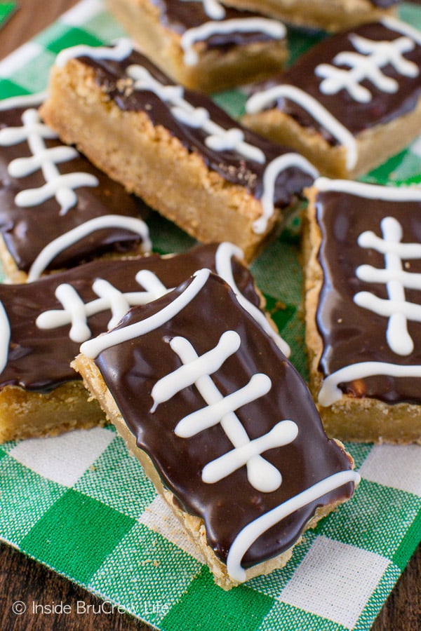 Our Favorite Tailgating Cookie Recipes For Holiday Parties 1