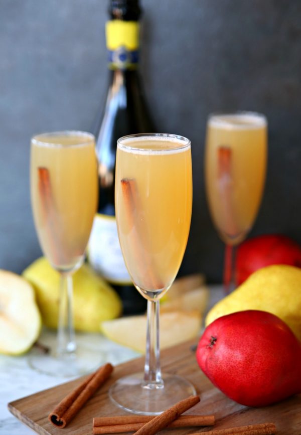 15 Champagne Cocktails To Ring In The New Year 10