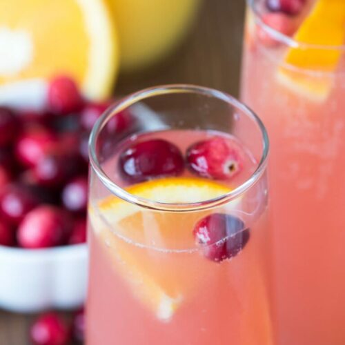 16+ Breakfast Cocktail Ideas Perfect For Kicking Off Your Tailgate Party 9