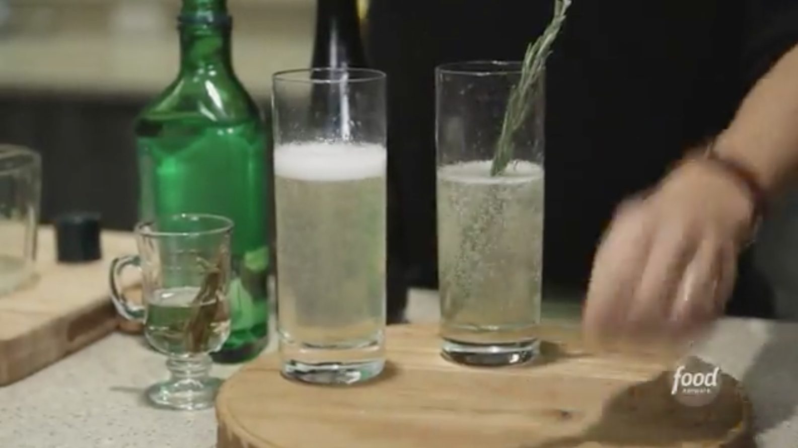 16+ Breakfast Cocktail Ideas Perfect For Kicking Off Your Tailgate Party 10
