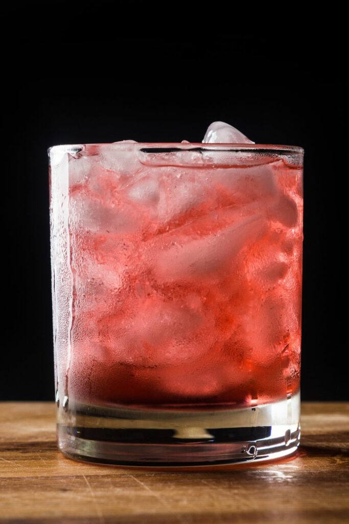 16+ Breakfast Cocktail Ideas Perfect For Kicking Off Your Tailgate Party 11 Blackberry Champagne Mule