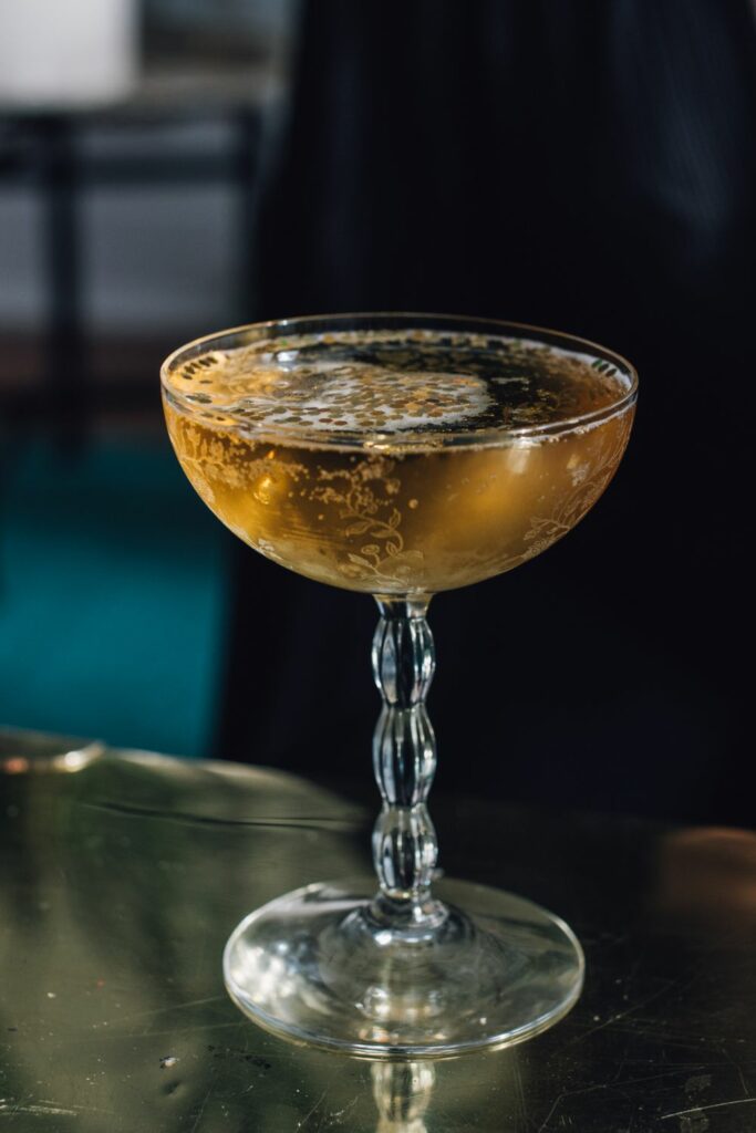 Beyond Mint Juleps: Cocktail Recipes For The Kentucky Derby 5 Jockey Club