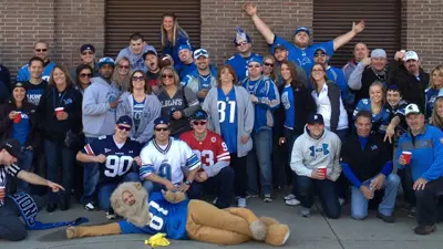 Lions Suh Crew