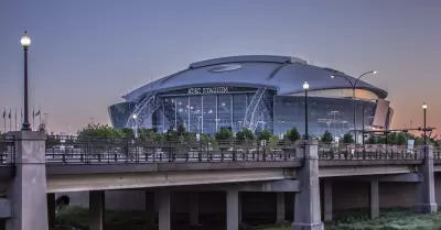Dallas Tailgating and a Zarza Cocktail 1