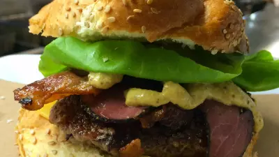 NY Deli Burger 1
