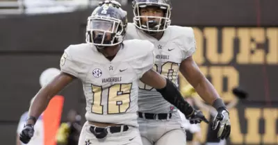Tailgating takes root in New Orleans barber shop