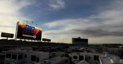 Tailgating for Daytona 500 in Texas 1