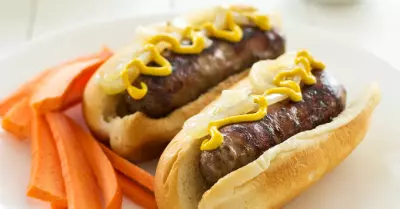 Beer bratwurst perfect for tailgating