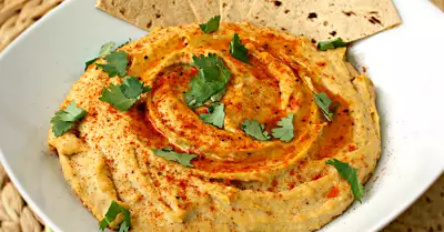 Stubb's Smoky Roasted Garlic Hummus