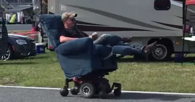 Thumbs up for motorized recliner