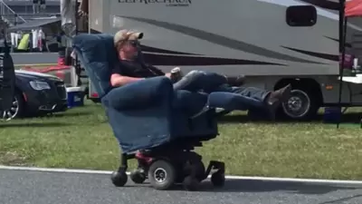 Thumbs up for motorized recliner
