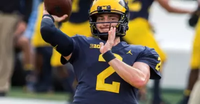 Top 5: College football games to catch opening weekend 3