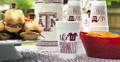 Inside Tailgating Home 23 October giveaway! Personalized tailgating party supplies 1