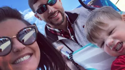 Thumbs up for Super Bowl Experience