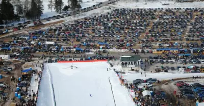 Hats off to ski jump tailgaters 2