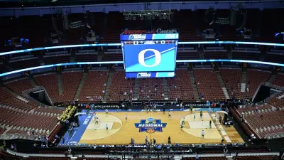 Scoping out NCAA regional cities Anaheim, Louisville 3