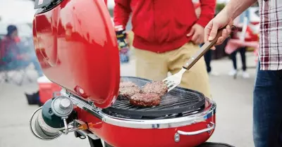 Coleman RoadTrip LXE tops "Select 6" portable grills 1