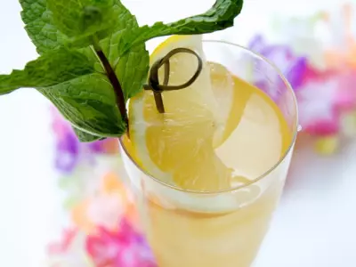 Perfect cocktail to honor Mo and Hall of Fame Class: Fog Cutter 2 ITfogcutter1