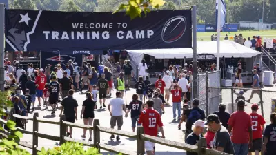 Select 6 NFL Training Camps 6 ITtrainingcampPATS