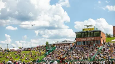 Select 6 NFL Training Camps 5