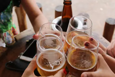 6 Creative Uses for Beer 2 giovanna gomes 8KV86shhPo unsplash