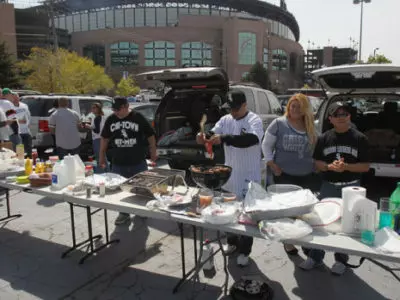The Essential Guide For Baseball Tailgating 4 baseball tailgating 400x300 1