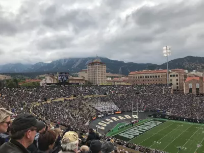 College Football Tailgating Traditions From Around The Country 2 College Football Tailgating Traditions From Around The Country