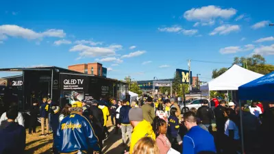 12 Genius Tailgating Tips From The Pros