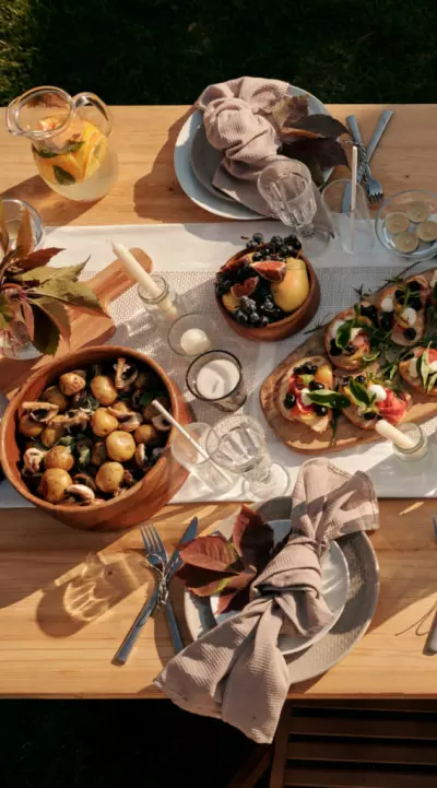 How To Make Hosting Thanksgiving Easier 8 4 cooking tips to ease holiday stress with food networks eddie jackson 2 e1605555169475 568x1024 1