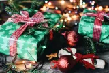 Our Ultimate Holiday Tailgating Gift-Giving Guide