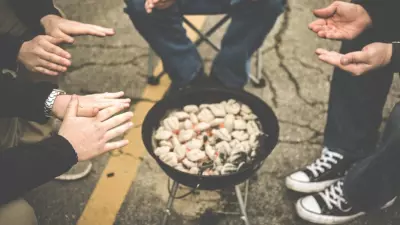 Cool Tailgating Gear To Beat The Cold Weather
