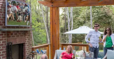 Everything You Need To Host A Rocking Homegate This Winter 7