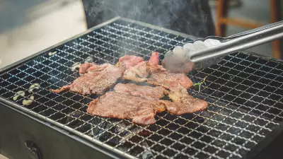 12 Lightest Portable Grills To Easily Take To Any Tailgate