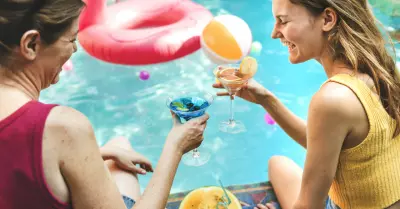 Eight Ways To Have The Ultimate Tailgating Party Using Your Pool