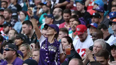 Gameday Glam For The Fashionable Football Fan