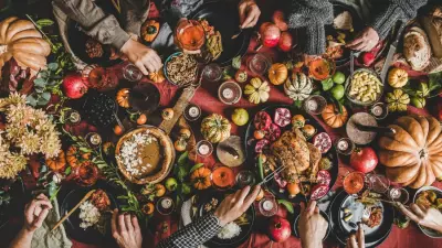 Our Favorite Thanksgiving Tailgate Party Ideas